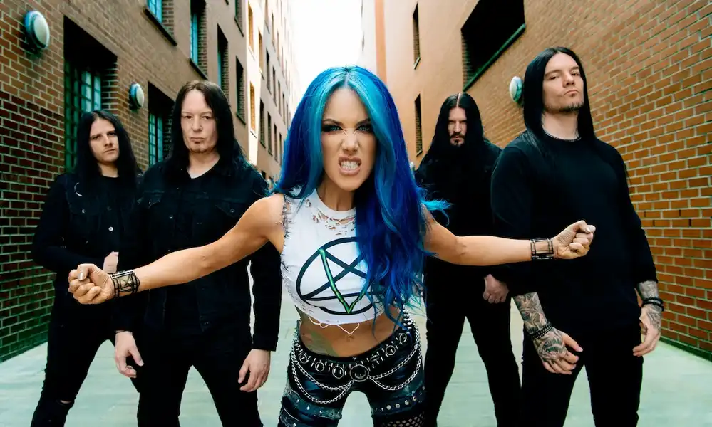 Arch Enemy drop new single & video for “Liars & Thieves”