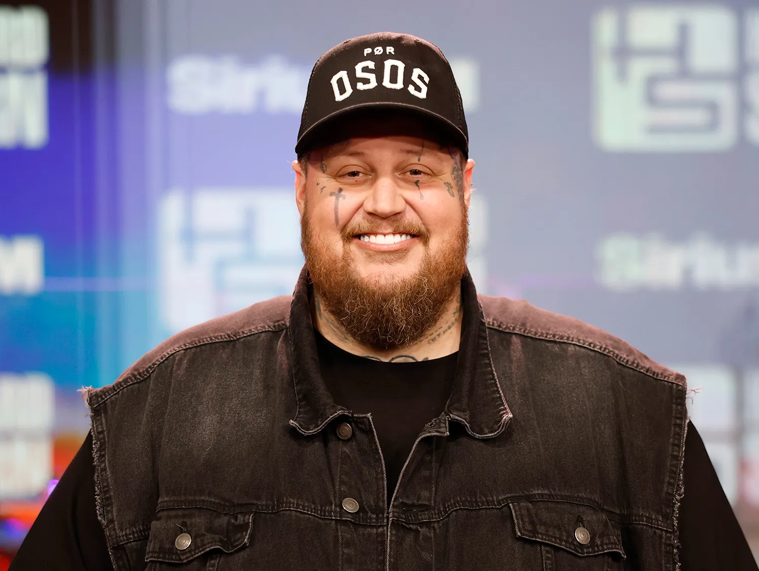 Jelly Roll Shares His Special Connection to Taylor Swift at 2024 Grammys