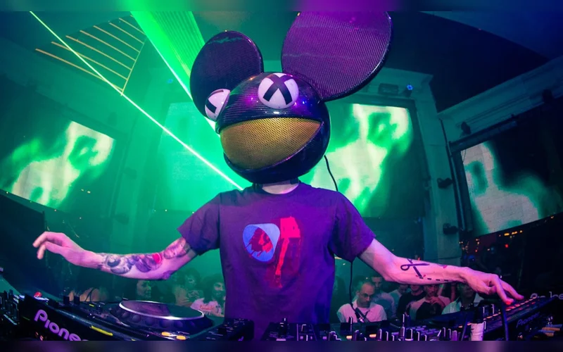 Reviving a Classic deadmau5’s Strobe Reimagined with Fresh Remixes