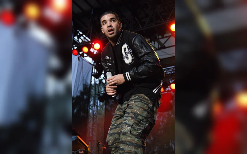 Drake Adds $10,000 to Toronto Look-Alike Contest Prize Pool