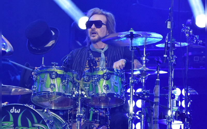 Poison Drummer, Rikki Rockett, and Dangerous Toys Inducted To Metal Hall Of Fame