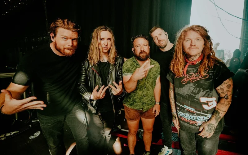 Underoath tease new song, “All The Love Is Gone”