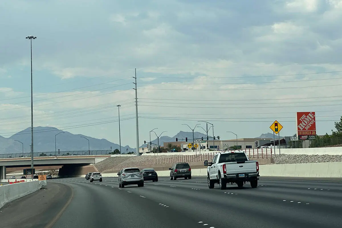 Full-Day Closure of 215 Beltway in Summerlin for Peace Way Bridge Construction