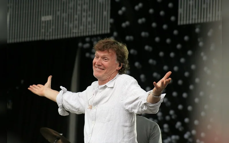 ICYMI: Steve Winwood Announces North American Tour After Six-Year Hiatus